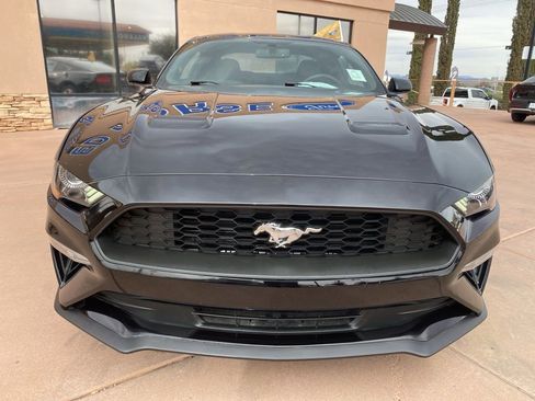 Used 2019 Ford Mustang Coupe image 11