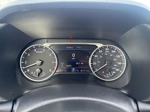 Used 2024 Nissan Sentra SV image 12