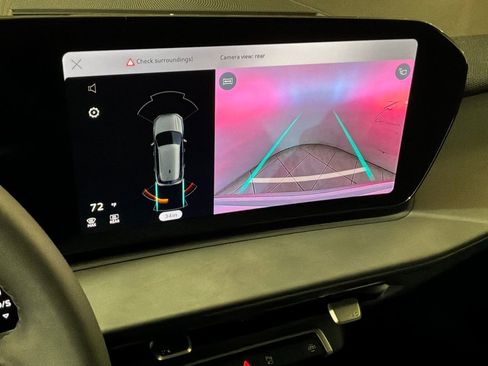 New 2026 Audi Q3 quattro 2.0T image 3