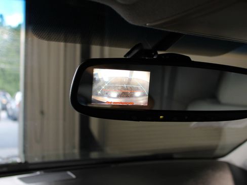 Used 2011 Toyota Avalon FWD image 15
