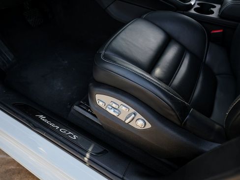 Certified 2022 Porsche Macan GTS image 14