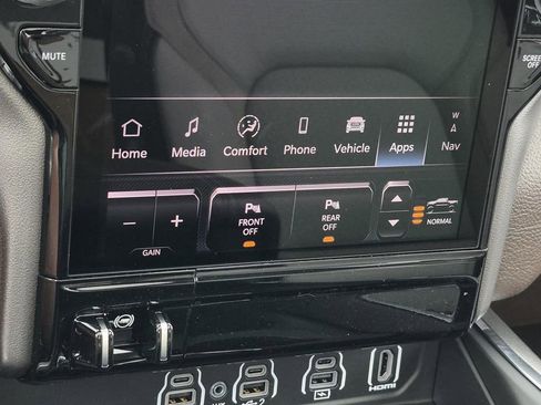 New 2026 RAM 1500 Laramie AWD/4WD image 28
