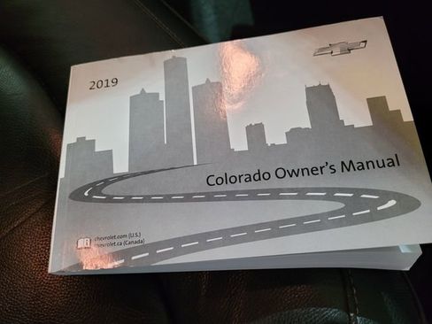 Used 2019 Chevrolet Colorado ZR2 w/ ZR2 Dusk Special Edition image 59