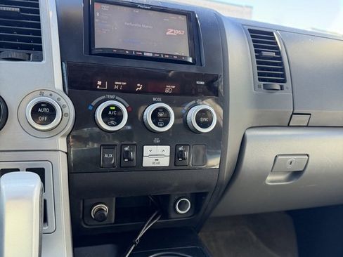 Used 2008 Toyota Sequoia Limited image 41
