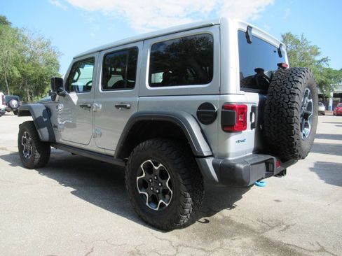 Used 2023 Jeep Wrangler Unlimited Rubicon 4xe w/ Steel Bumper Group AWD/4WD image 3