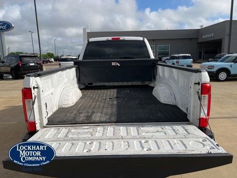 Used 2018 Ford F250 XL w/ Power Equipment Group image 16