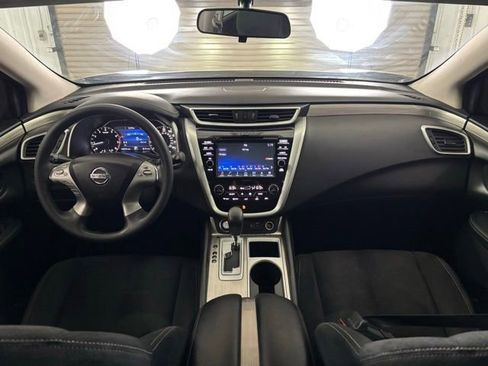 Used 2018 Nissan Murano S image 14