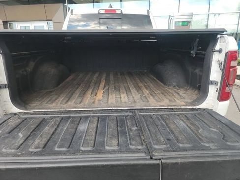 Used 2021 RAM 1500 Limited AWD/4WD image 12