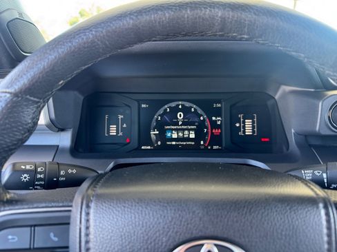 Certified 2024 Toyota Tacoma SR5 image 10