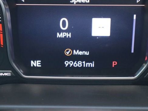 Used 2019 GMC Sierra 1500 Denali w/ Denali Ultimate Package AWD/4WD image 10