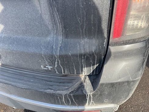 Used 2024 Chevrolet Tahoe LT image 13