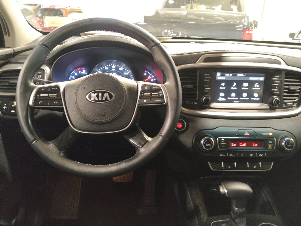 Used 2020 Kia Sorento EX FWD image 22