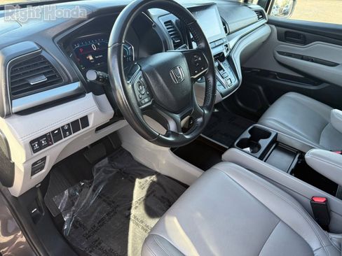 Used 2024 Honda Odyssey EX-L image 11