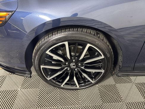 Certified 2025 Honda Accord Touring image 11