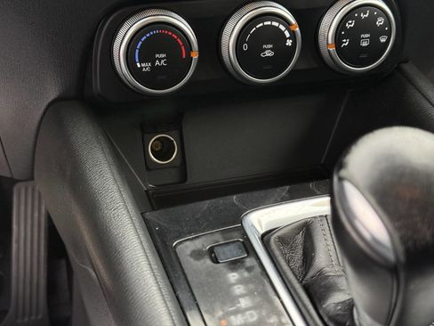 Used 2019 MAZDA CX-5 Sport image 19