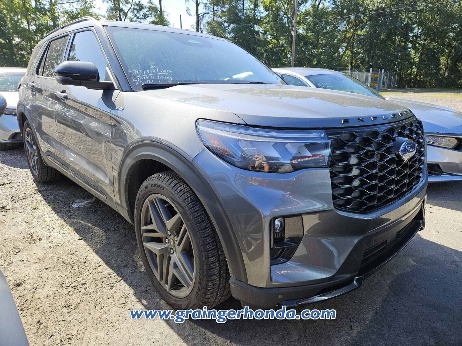 Used 2026 Ford Explorer ST-Line w/ ST-Line Street Pack RWD image 4