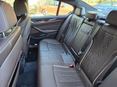 Used 2019 BMW 540i image 17