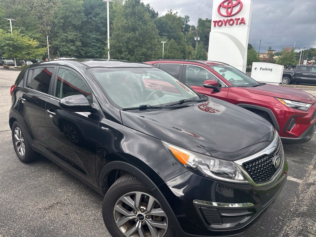 Used 2016 Kia Sportage LX AWD/4WD image 2