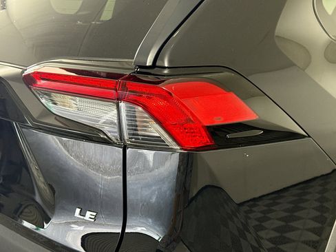 Used 2025 Toyota RAV4 LE FWD image 33