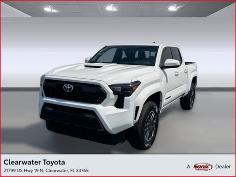 Used 2024 Toyota Tacoma TRD Sport w/ TRD Sport Upgrade Package image 1