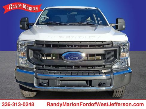 Used 2022 Ford F250 XL w/ Power Equipment Group image 2