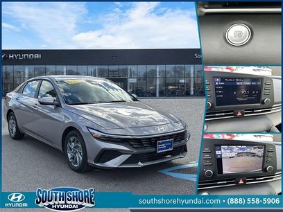 Certified 2025 Hyundai Elantra Blue