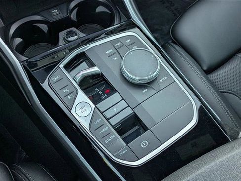 Used 2023 BMW 330e w/ Convenience Package image 12