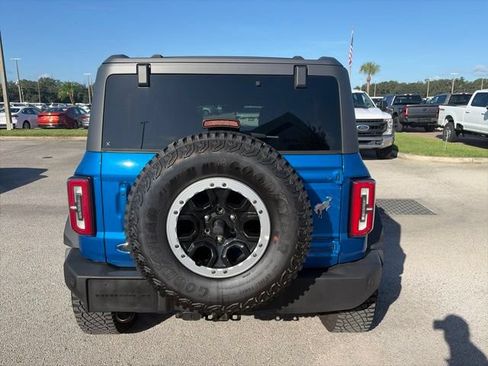 Used 2023 Ford Bronco Outer Banks w/ Sasquatch Package AWD/4WD image 6