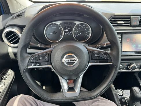 Used 2020 Nissan Versa S FWD image 21