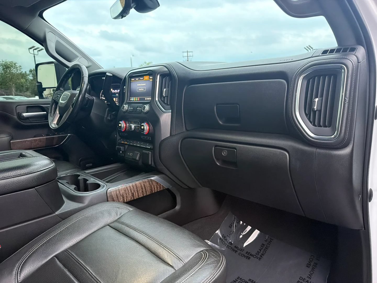 Used 2020 GMC Sierra 2500 Denali w/ Denali Ultimate Package AWD/4WD image 36