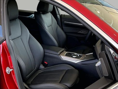 Used 2025 BMW 430i w/ Premium Package RWD image 8