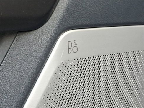 New 2025 Ford F150 Lariat w/ Equipment Group 502A High image 18