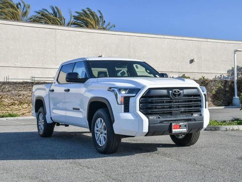 New 2025 Toyota Tundra SR5 image 3