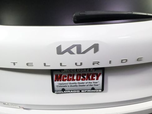 Used 2025 Kia Telluride S AWD/4WD image 8