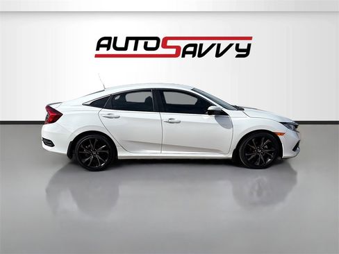 Used 2020 Honda Civic Sport image 8