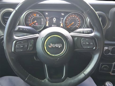 Used 2018 Jeep Wrangler Unlimited Sport S AWD/4WD image 16