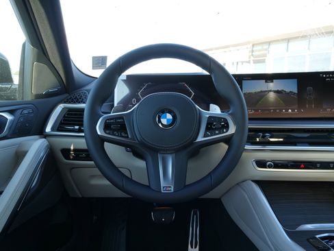 New 2026 BMW X6 xDrive40i w/ Executive Package image 21