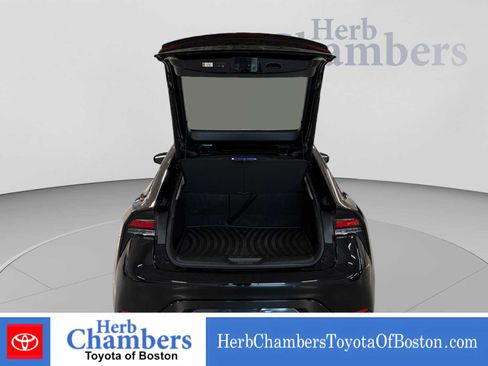 Used 2024 Toyota Prius Limited AWD/4WD image 4