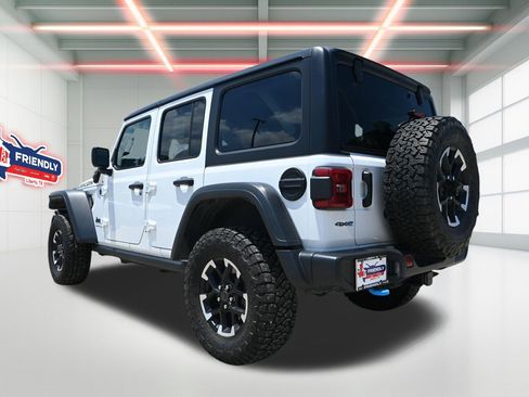 Used 2024 Jeep Wrangler Unlimited Rubicon 4xe AWD/4WD image 2
