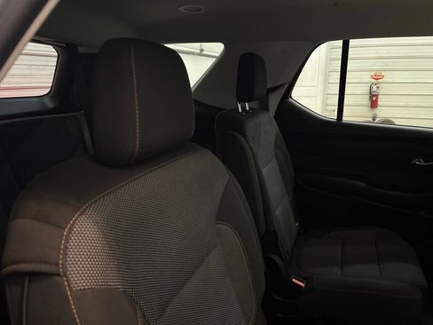 Used 2018 Chevrolet Traverse LT AWD/4WD image 31
