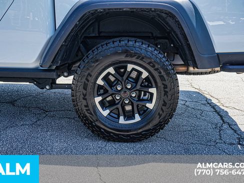 Used 2026 Jeep Gladiator Rubicon AWD/4WD image 15