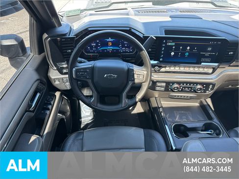 Used 2025 Chevrolet Silverado 2500 ZR2 w/ Technology Package AWD/4WD image 28