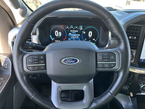 Certified 2021 Ford F150 Lariat w/ Equipment Group 502A High image 18