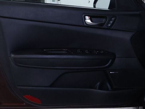 Used 2020 Kia Optima Premium image 12