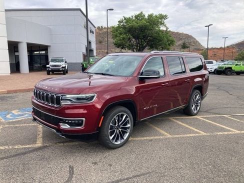 New 2025 Jeep Wagoneer L Series III w/ Premium Group I image 2