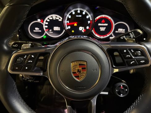 Used 2023 Porsche Cayenne Coupe AWD/4WD image 23