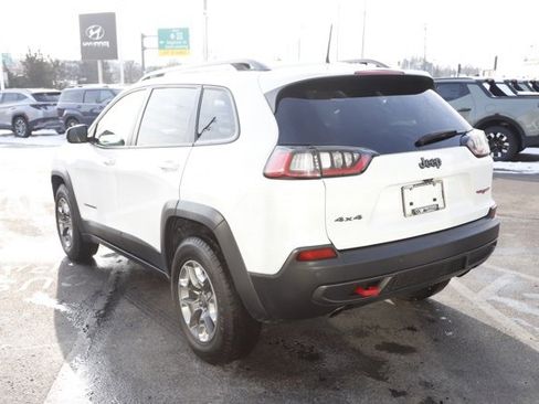 Used 2019 Jeep Cherokee Trailhawk image 7