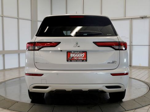 Used 2024 Mitsubishi Outlander SEL image 7
