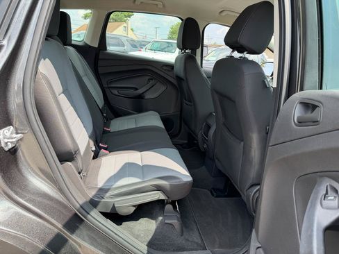 Used 2017 Ford Escape S FWD image 19