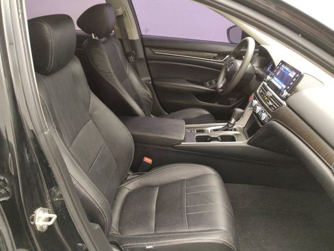 Used 2020 Honda Accord EX image 21